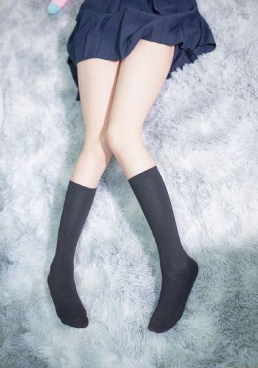全红婵好像误入巨人国
