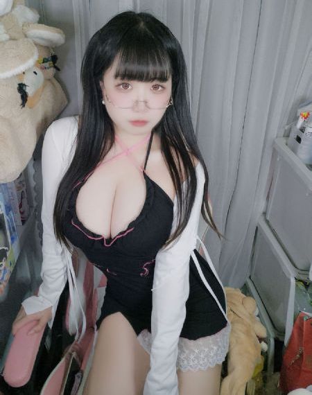 久久久久小视频