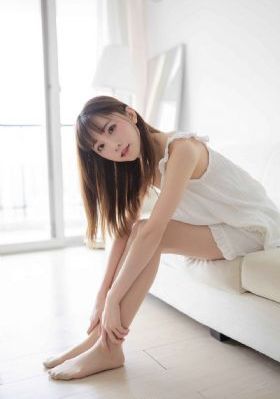 年轻漂亮的嫂子电影
