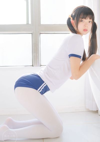 商务旅行女老板戴绿帽子