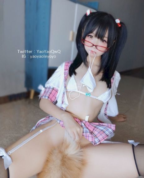 少妇厨房与子伦hd