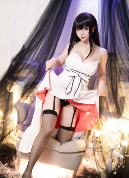 妖媚婷儿