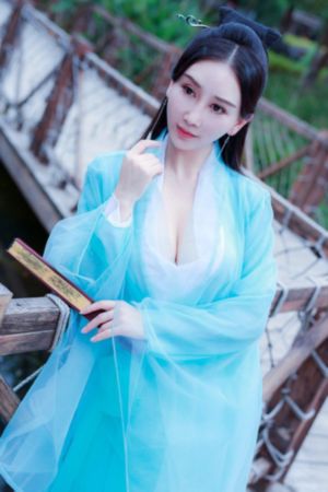 悬崖上的金鱼姬