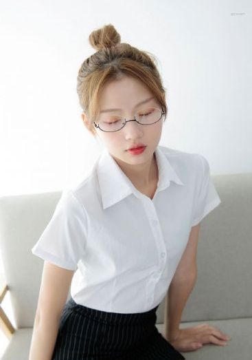 小村春色成刚