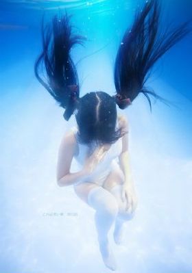 紫彩乃在线