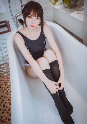 电车上的绝对诱惑